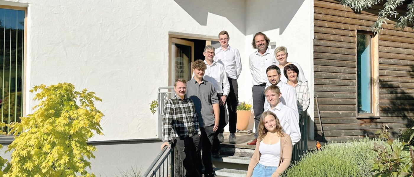 SONNENINSTALLATEUR WILLI HÖFLER 4 Höfler Team